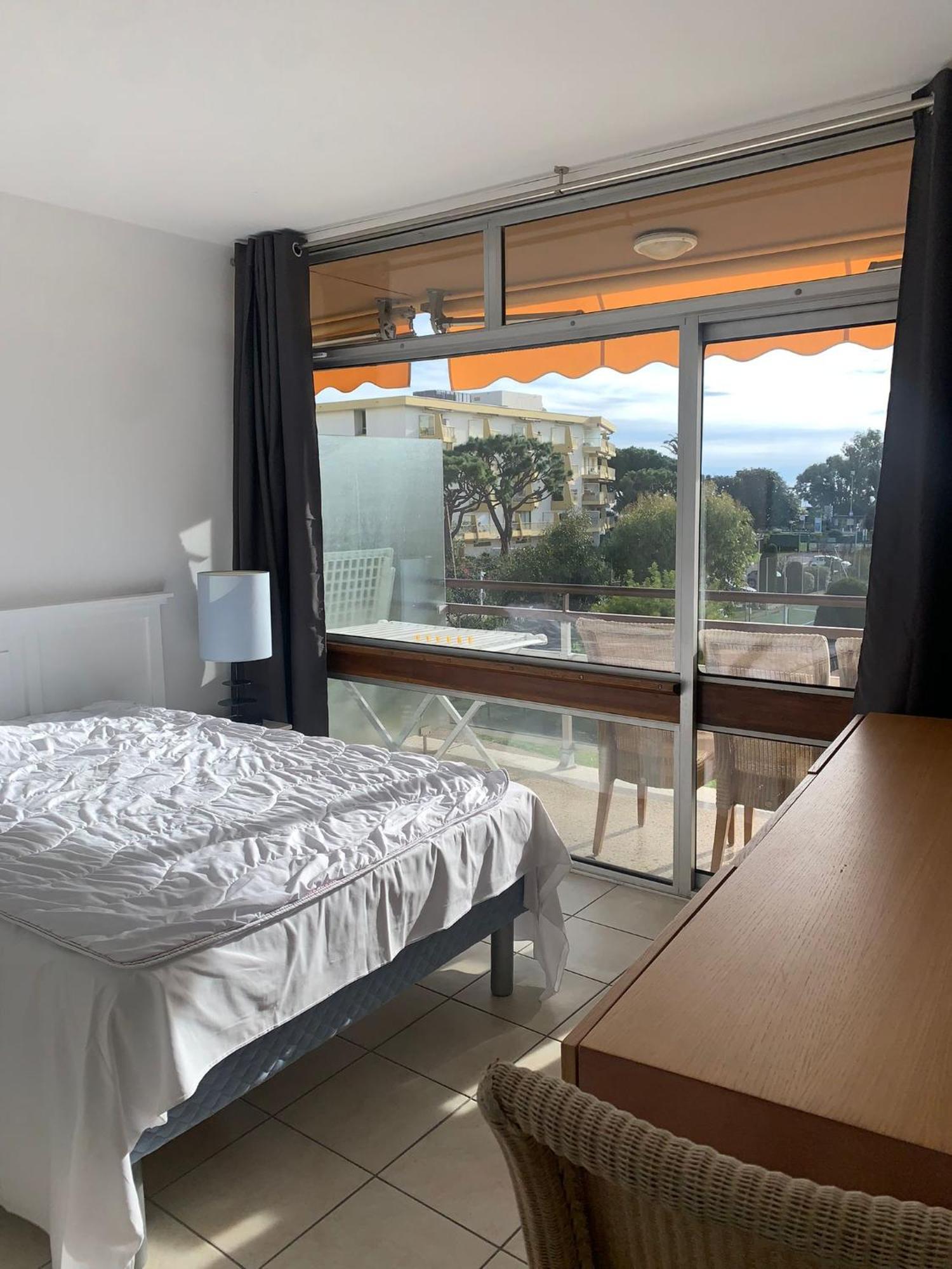 Apartment Heliotel Marine 4* Bord De Mer Saint-Laurent-du-Var Cameră foto